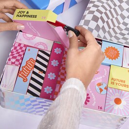 The Future is Yours - Premium Beauty-Adventskalender
