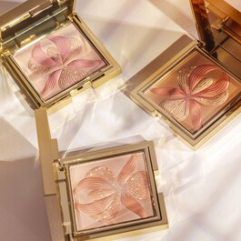 L'Orchidée Highlighter Blush
