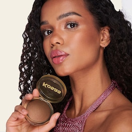 The Show Sun -&nbsp;Bronzer in Puderform mit natürlichem und strahlendem Finish