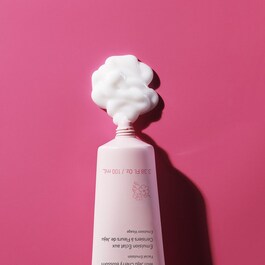 Dewy Glow Emulsion mit Jeju-Kirschblüten - Emulsion