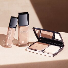 Dior Forever - Natural Velvet Kompakt-Foundation 