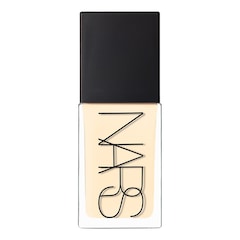 Light Reflecting Foundation - Flüssige Foundation, NARS
