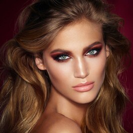 Luxury Palette The Bella Sofia