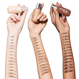 Dior Backstage Face & Body Foundation – Flüssigfoundation, anpassbare Deckkraft