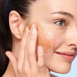 Sugar Strawberry Face Wash - Gesichtsreinigung mit Erdbeere und Zucker