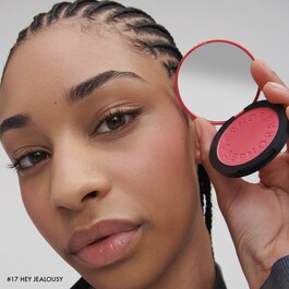 Colorful Blush - Seidenweiches Rouge mit intensiver Pigmentierung 