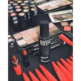 Mist & Fix Matte - Mattierendes Fixierspray 24 h