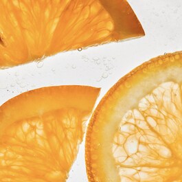 15% Vitamin C+ Clean - Energizing Serum mit Koffein 