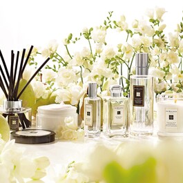 English Pear & Freesia - Kerze