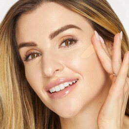 maracuja juicy glow skin tint foundation