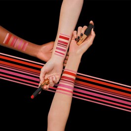 Rouge Pur Couture The Slim - Der Ultraschlanke Lippenstift mit hoher Deckkraft
