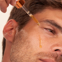 Vitamin C + Lactic - Serum mit 15% Vitamin C Straffung und Strahlkraft