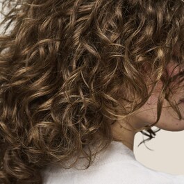 Curl Enhancer - Revitalisierende Styling-Pflege für welliges Haar