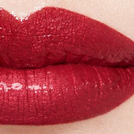 ROUGE COCO BLOOM - Der farbintensive Lippenstift mit langem Halt