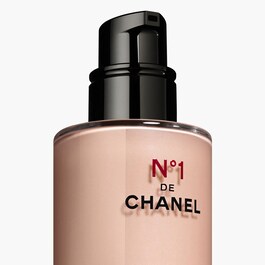 N°1 DE CHANEL - Teint-Perfektionierer Strahlkraft-Booster