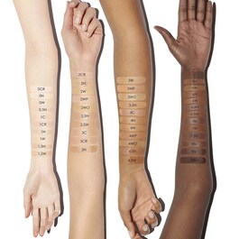Dior Backstage Face & Body Foundation - Foundation für Gesicht und Körper
