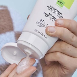 Peeling mit Glanz - mit zweifacher Wirkung