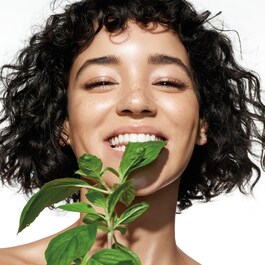 Resurgence - Revitalisierendes Multi-Säuren-Peeling