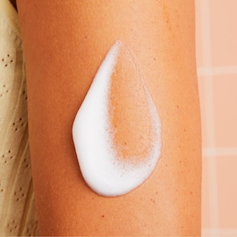 Glow Clear Self Tanning Mousse