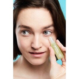 Roll Model - Aufhellendes Roll-on-Serum für die Augen
