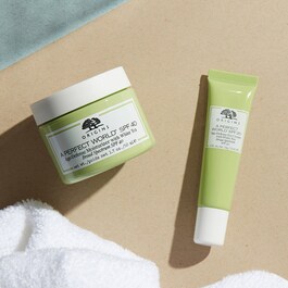 A Perfect World™ SPF 40 - Age-Defense Moisturizer with White Tea