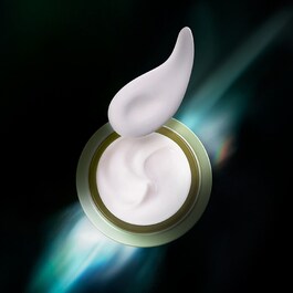 FUTURE SOLUTION LX - Legendary Enmei Ultimate Brillance Eye Cream