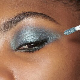 Care liquid eyeshadow  - Flüssiger Lidschatten