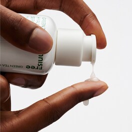 Hyaluronsäure-Serum mit Grünteesamen -  Feuchtigkeitsspendendes Serum