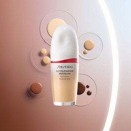 Shiseido - Skin Glow - Foundation Spf30 Pa+++ - revitalessence Glow Foundation Jasper