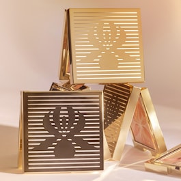 L'Orchidée Highlighter Blush