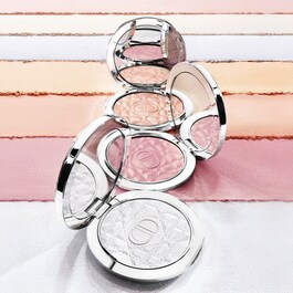 Dior Forever Glow Luminizer - Mit Hyaluronsäure angereicherter Highlighter