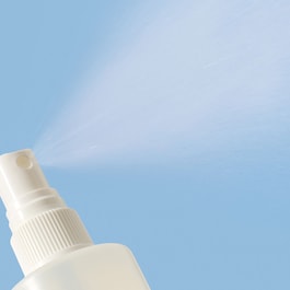 RÜCKEN- UND KÖRPERSPRAY MIT NIACINAMID UND B-VITAMINEN - KLÄREND & AUSGLEICHEND