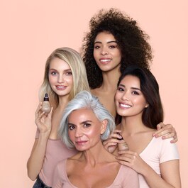 Hyaluronic Hydra Foundation