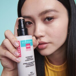 Feuchtigkeitsspendender Leave-in-Conditioner - Entwirrung + Glättung
