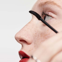 High Impact Zero Gravity™ - Mascara