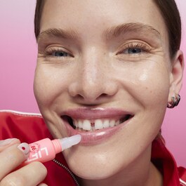 Lift & Firm - Aufpolsterndes Balsam-Serum für die Lippen