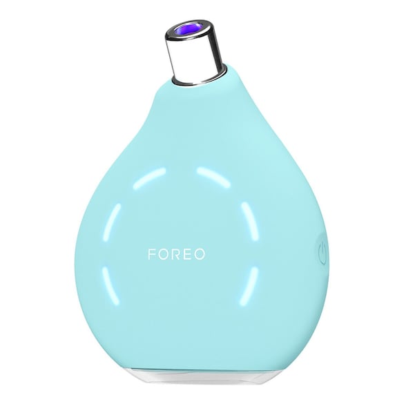 Kiwi™ - LED Technology Vacuum to Cleanse Pores and Remove Blackheads, FOREO