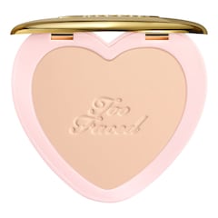 Born this way Soft Blur - Setting Puder, TOO FACED