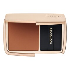 Airbrush Pressed Powder - Kompaktpuder, HOURGLASS