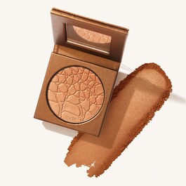 Amazonian Clay Wasserfester Bronzer