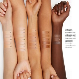Even Better Clinical Vitamin Makeup SPF 50 - Foundation