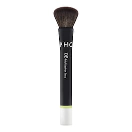 06 Le Pinceau Multi-Usage Visage - Intuitive Anwendung, perfektes Finish image