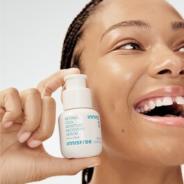 Klärendes und beruhigendes Serum mit Retinol und Cica - Anti-Unreinheiten-Serum