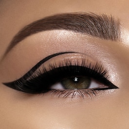  Perma Precision Liquid Eyeliner 