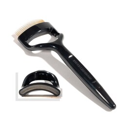 Curl 38 Lashcomb - Wimpernkamm für mandelförmige Augen