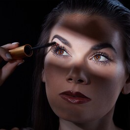 GrandeDRAMA Intensiv verdichtende Wimperntusche mit Rizinusöl