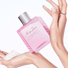 Verwöhnendes Miss Dior Duschgel mit Rosenwasser - Duschgel für den Körper