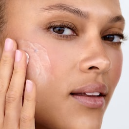 Rose Face Cream - Intensive Feuchtigkeitspflege mit Rose und Hyaluronsäure