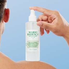 RÜCKEN- UND KÖRPERSPRAY MIT NIACINAMID UND B-VITAMINEN - KLÄREND & AUSGLEICHEND