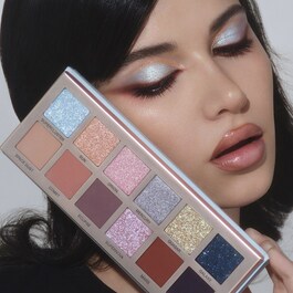 Cosmos Eye Shadow Palette